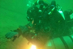 nico-under-water
